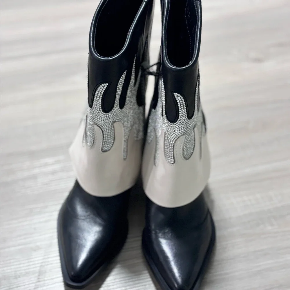 Gianni Bini item #20391498